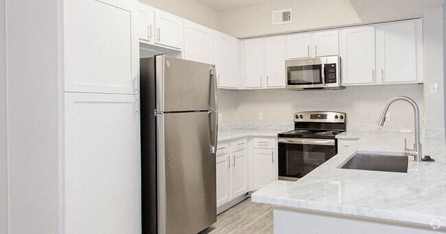 Building Photo - Willow Lake Apartments