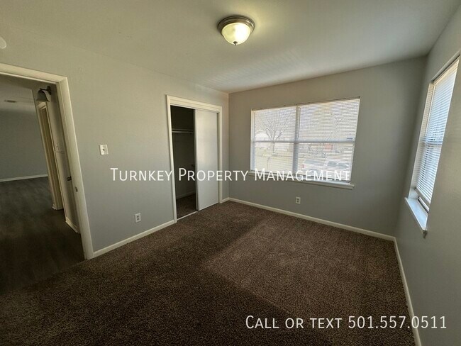 Building Photo - 29 Clement Dr