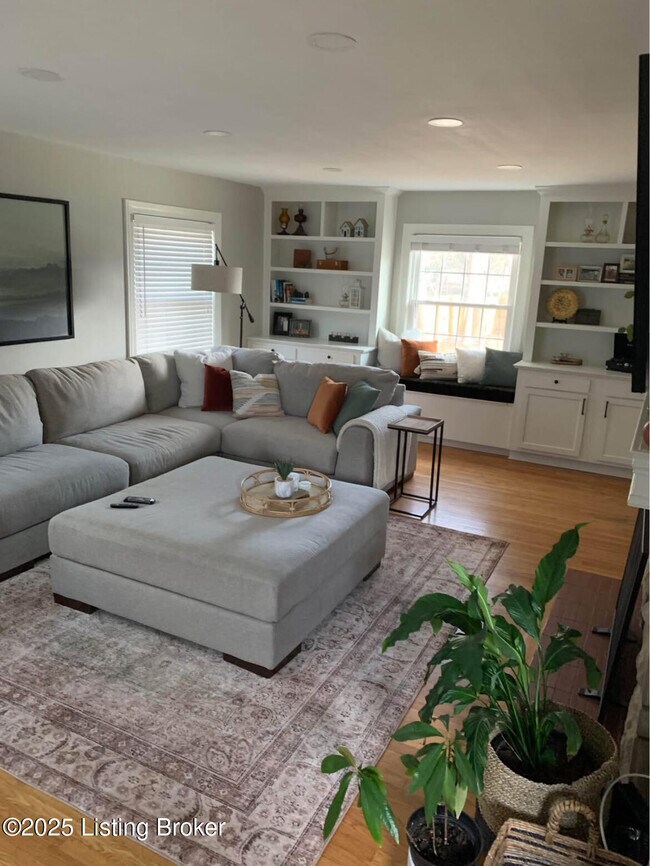 Foto del edificio - 405 Breckenridge Ln