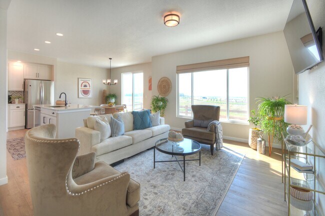 Building Photo - 7011 Knapp Dr