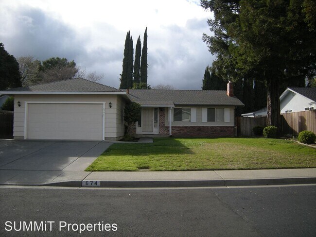 Building Photo - 3 br, 2 bath House - 674 Seville Lane
