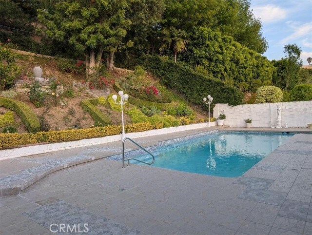 Foto del edificio - 17976 Medley Dr