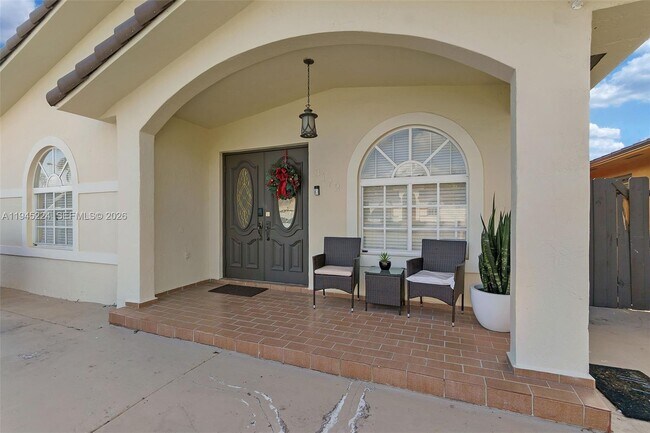 Foto del edificio - 3172 W 79th Pl