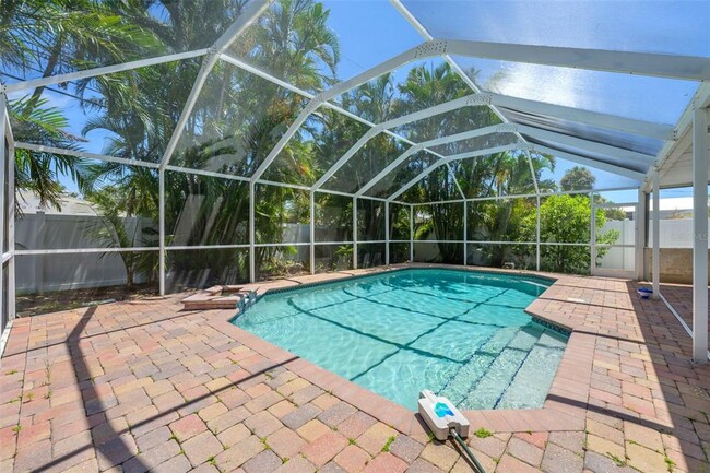 Foto del edificio - 2026 Bayou Grande Blvd NE