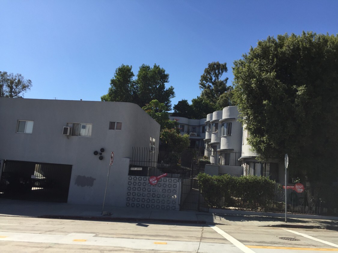 1929 Wilcox Ave, Los Angeles, CA 90068 1929 Wilcox Ave Los Angeles