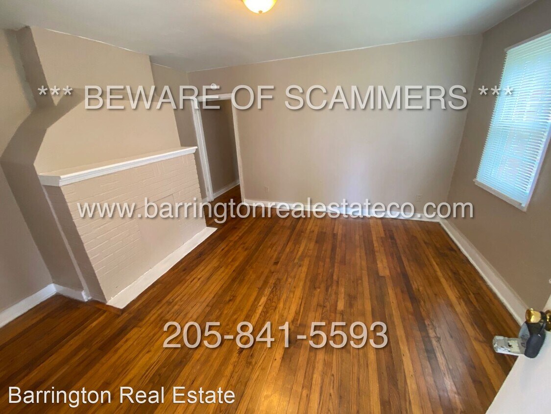 Foto del edificio - 2 br, 1 bath House - 1215 East Lake Blvd