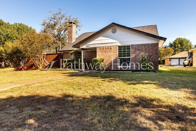 Foto del edificio - 4064 Lonesome Trail