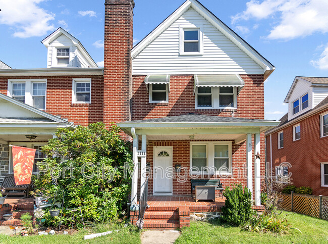 Building Photo - 1111 Elm Ridge Ave