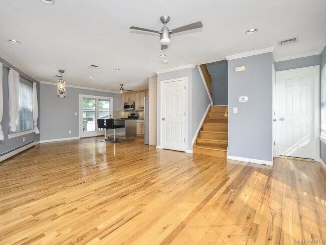 Building Photo - 49 Ashwood Rd