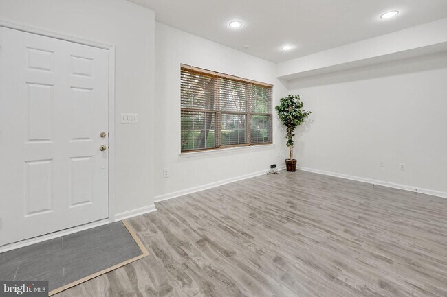 Building Photo - 5408 Cheyenne Knoll Pl