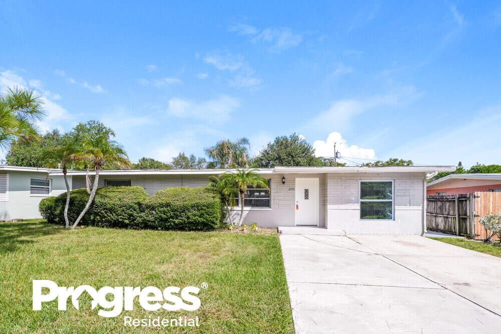 Primary Photo - 2250 Norman Dr