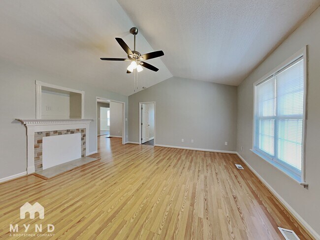 Building Photo - 4017 Rockside Hills Dr