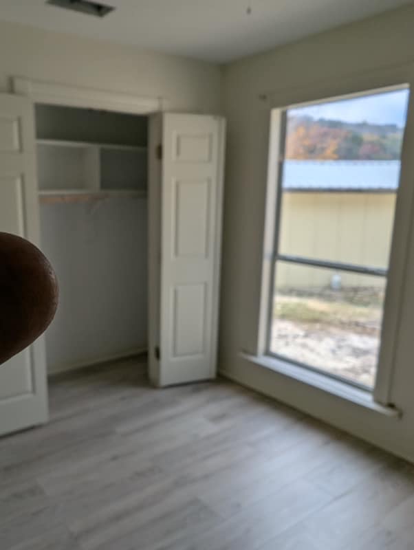 Foto del edificio - 115 Renee Ln