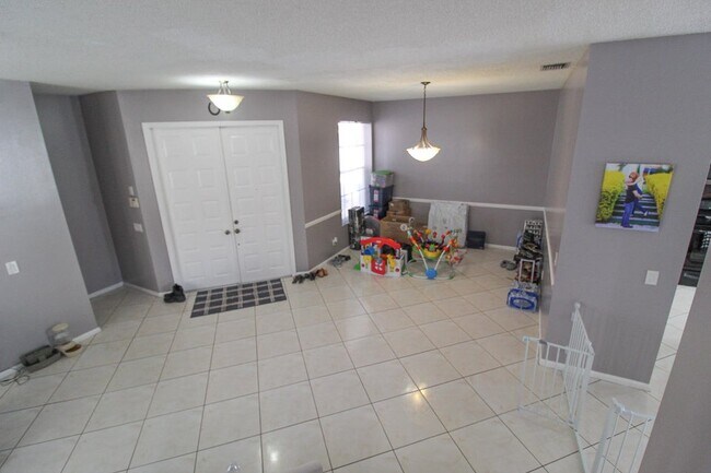 Foto del edificio - 3578 Chesapeake Cir
