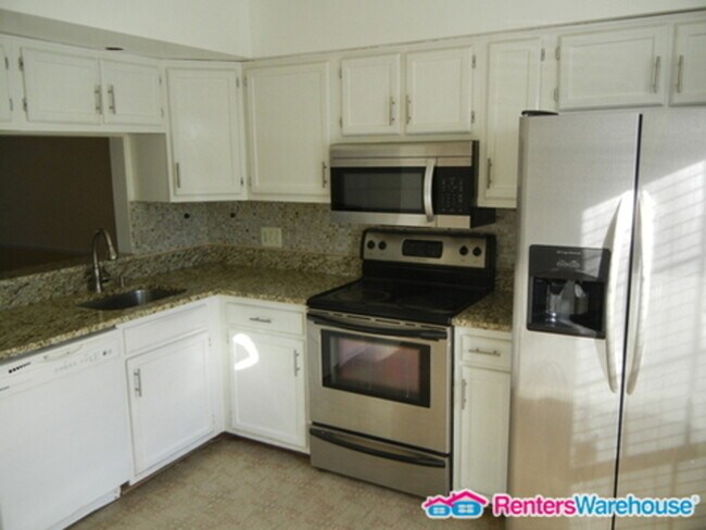 Foto del edificio - 9623 Lambeth Ct