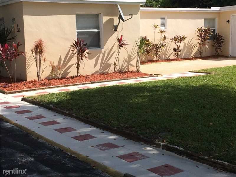 5856 Garfield St Hollywood Fl 33021 Townhome Rentals In Hollywood Fl