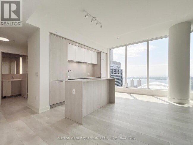 Building Photo - 35 Mercer St