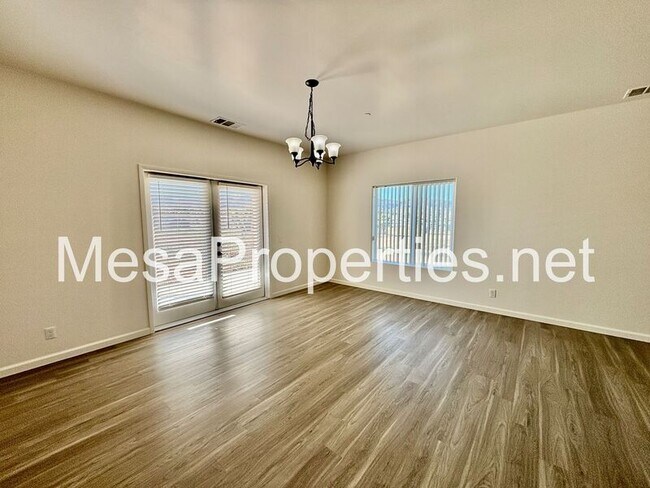 Foto del edificio - 6087 Elsinore Rd