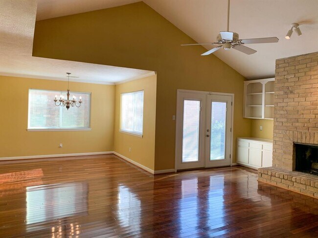 Foto del edificio - 1923 Ash Meadow Dr