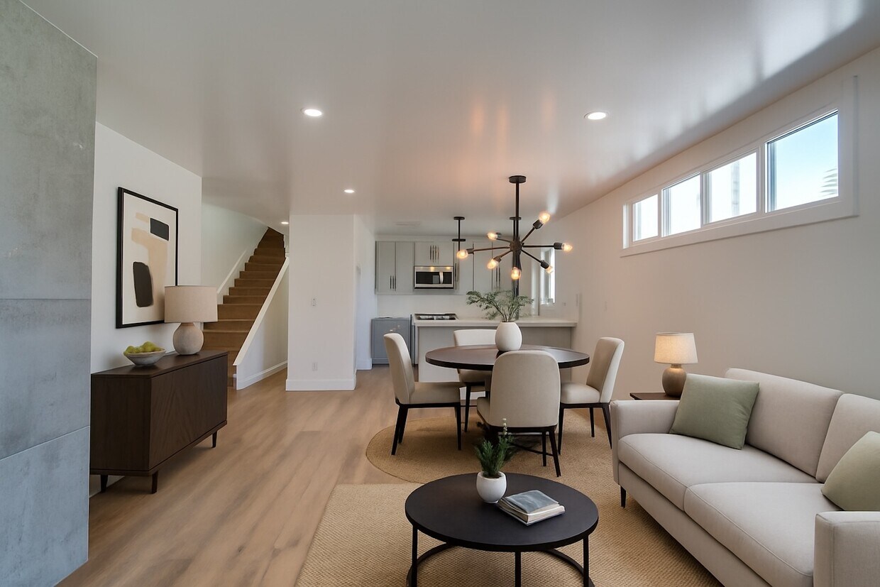 Foto principal - 6525 La Mirada Ave