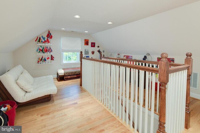 Foto del edificio - 7610 17th St NW