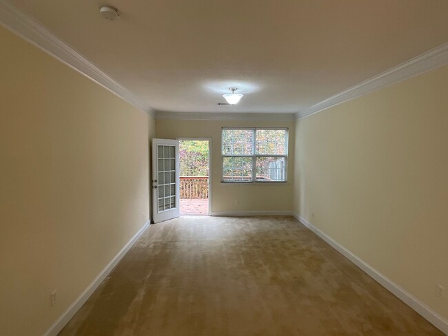 Foto del edificio - 325 Bowen Falls