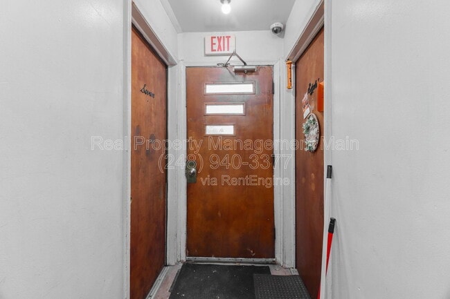 Foto del edificio - 335 E State Fair Ave