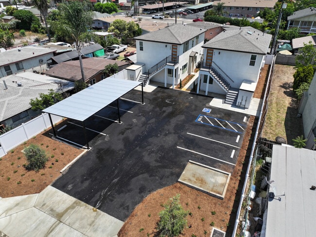 Building Photo - 630 N Juniper St