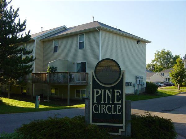 Building Photo - 7108 Lodge Pole Dr SE