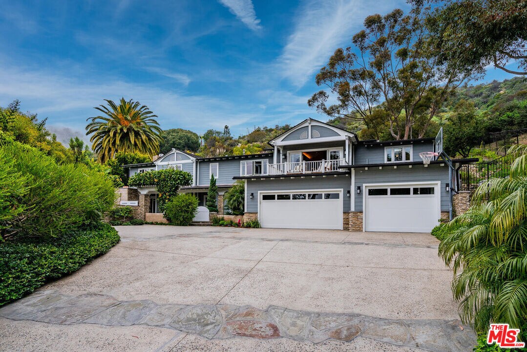 Primary Photo - 17965 Surfview Ln