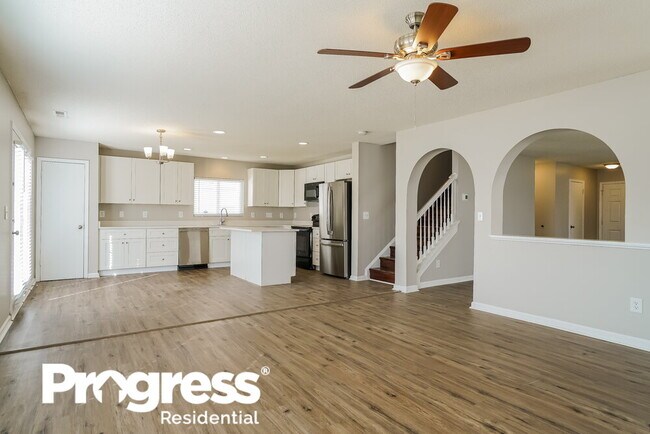 Building Photo - 2443 Quarry Ridge Ln