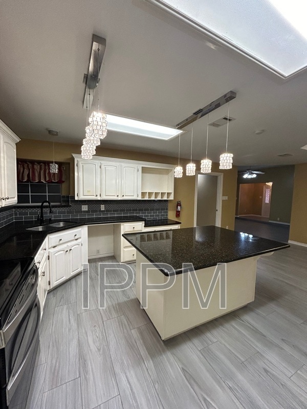 Foto del edificio - 2609 Thomas Ln