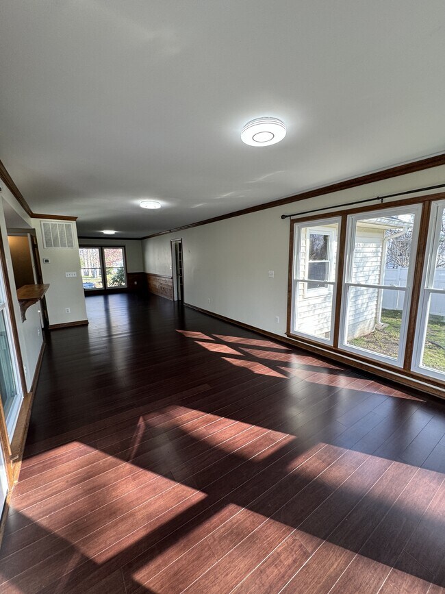 Foto del edificio - 1115 Aquia Dr