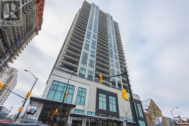 Building Photo - 505 Talbot St