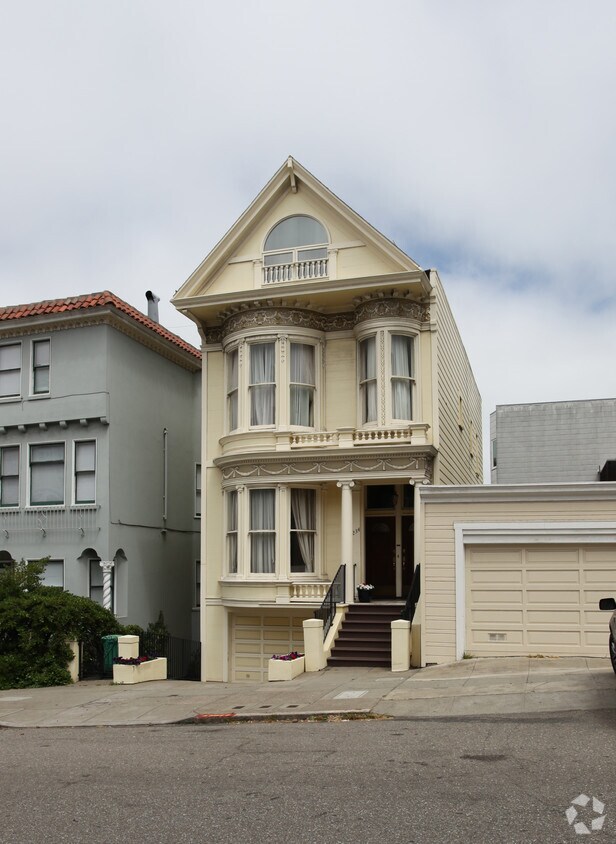 Building Photo - 1232-1234 Chestnut St