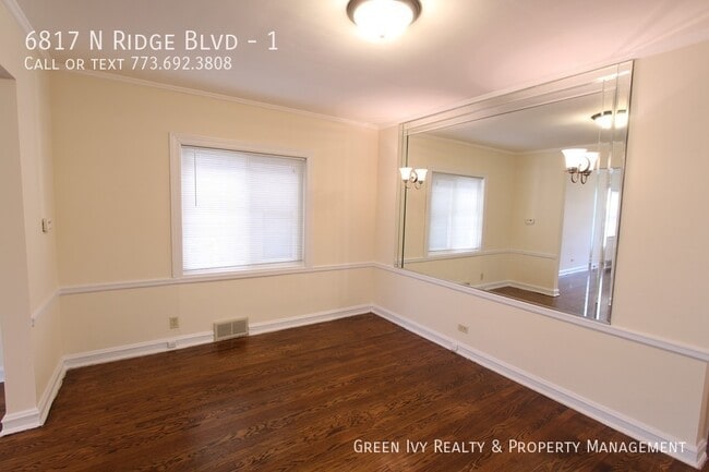 Building Photo - 6817 N Ridge Blvd