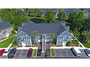 Building Photo - 5560 Rosehill Rd