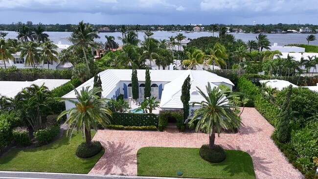 Foto del edificio - 2258 Ibis Isle Rd E
