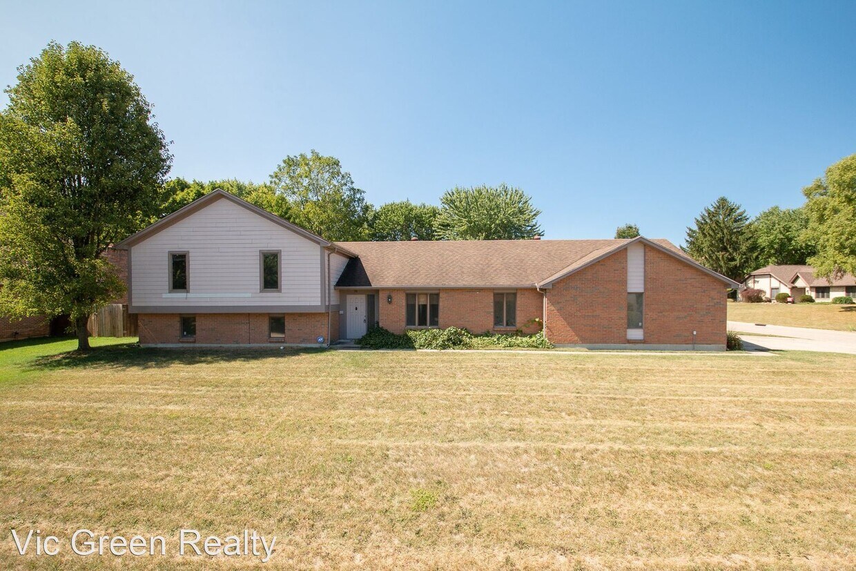 Primary Photo - 4 br, 4 bath House - 70 Thistledown Ln