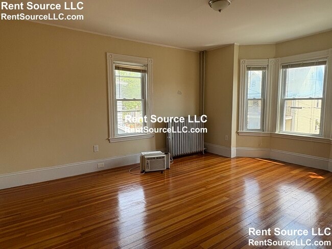 Building Photo - 39 Watts St