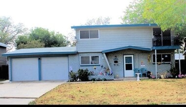 Building Photo - 4109 Field St