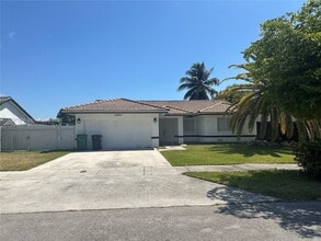Building Photo - 12855 SW 207th Terrace