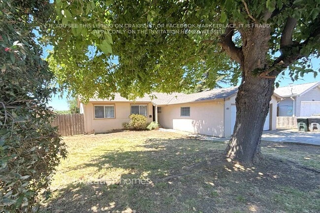 Foto del edificio - 525 Falcon Dr