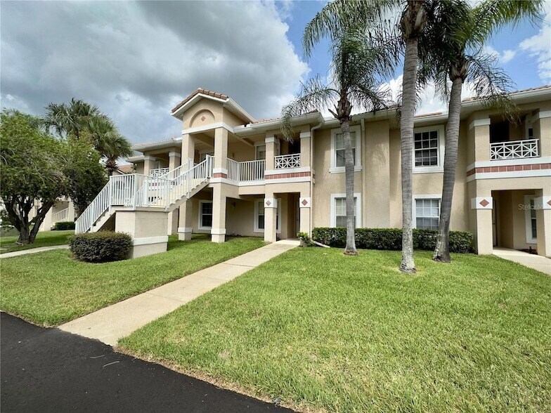Foto principal - 13313 Fairway Glen Dr