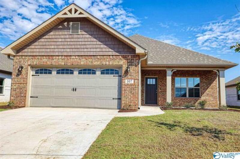 Primary Photo - 111 Caspian Ln