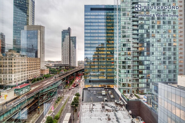 Foto del edificio - 42-10 27th St