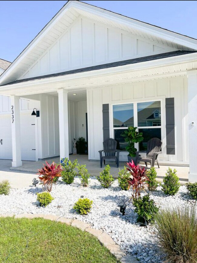 Foto del edificio - 2337 Cloudberry Dr