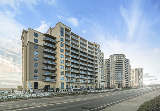Building Photo - Pomeroy Place