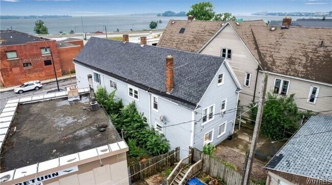 Foto del edificio - 2287 Niagara St