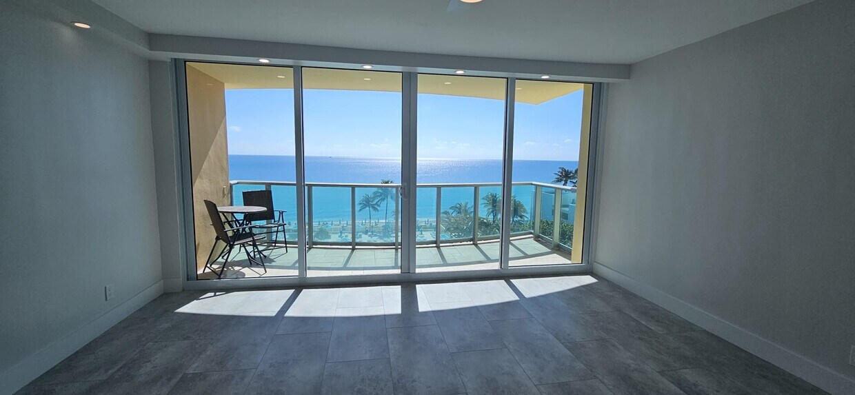 Foto principal - 2501 S Ocean Dr